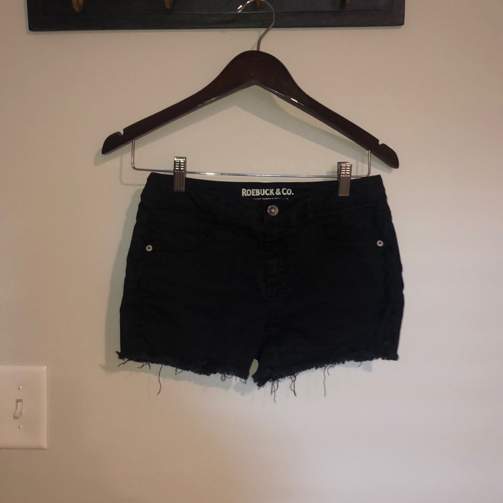 Roebuck & co. Size 14 kids black shorts